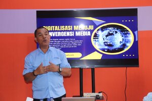 TRAINING PENINGKATAN KUALITAS SDM LPPL RADIO PUBLIK MIMIKA BERSAMA LPP RRI JAYAPURA DI TIMIKA