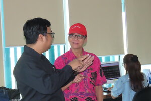 STUDI BANDING KE RADIO SUARA SURABAYA